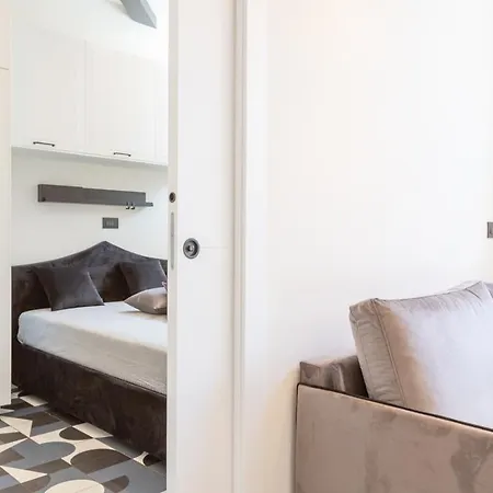 Apartment 3fo6 -navigli-duomo - Luxury Modern Milan